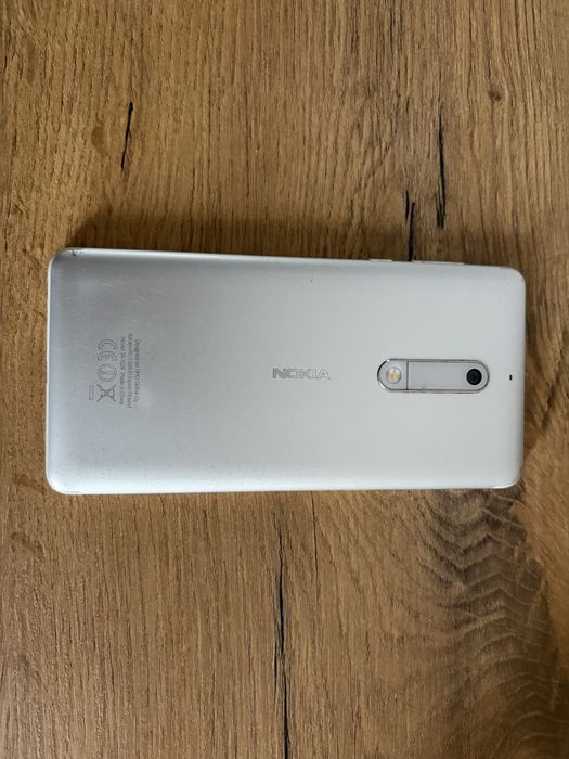 Telefon nokia 5 android