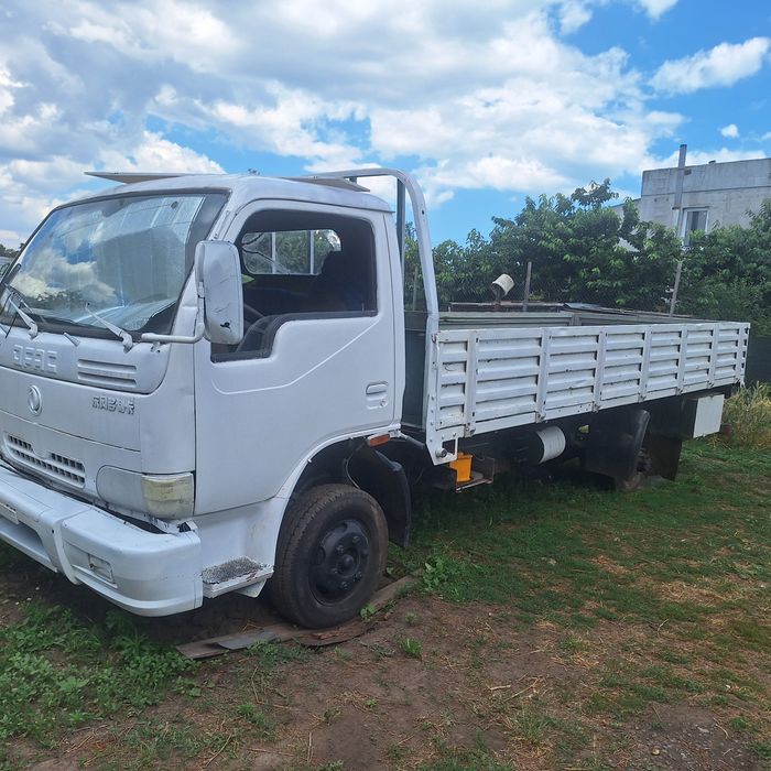 Продам  Donfeng 1062