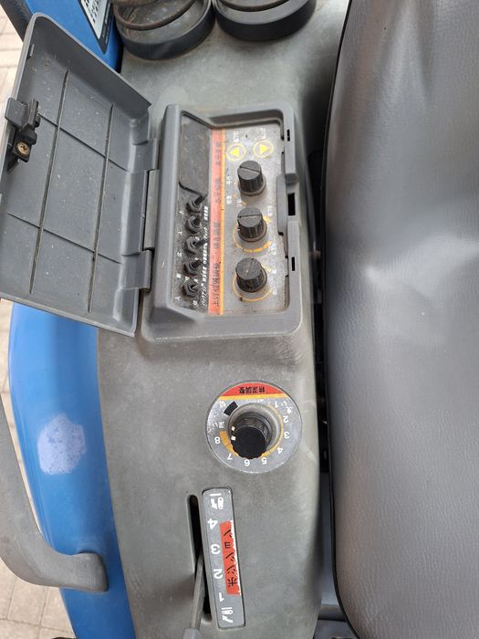 Traktorek iseki 4x4 wspomaganie kierownicy