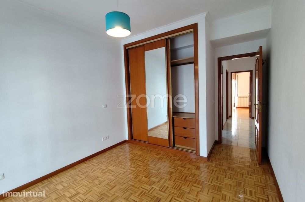 Apartamento T3 || Sótão || Urb. D. Inês, Pombal