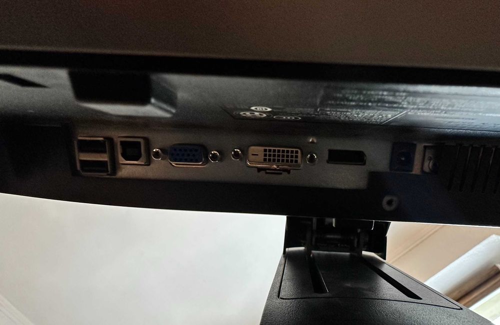 Monitor Dell U2312HMT 23" FHD