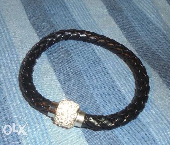 Pulseiras novas lindas