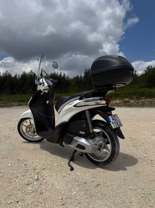 Piaggio Liberty 125 ABS – 2023 – 1.850 km – Como nova