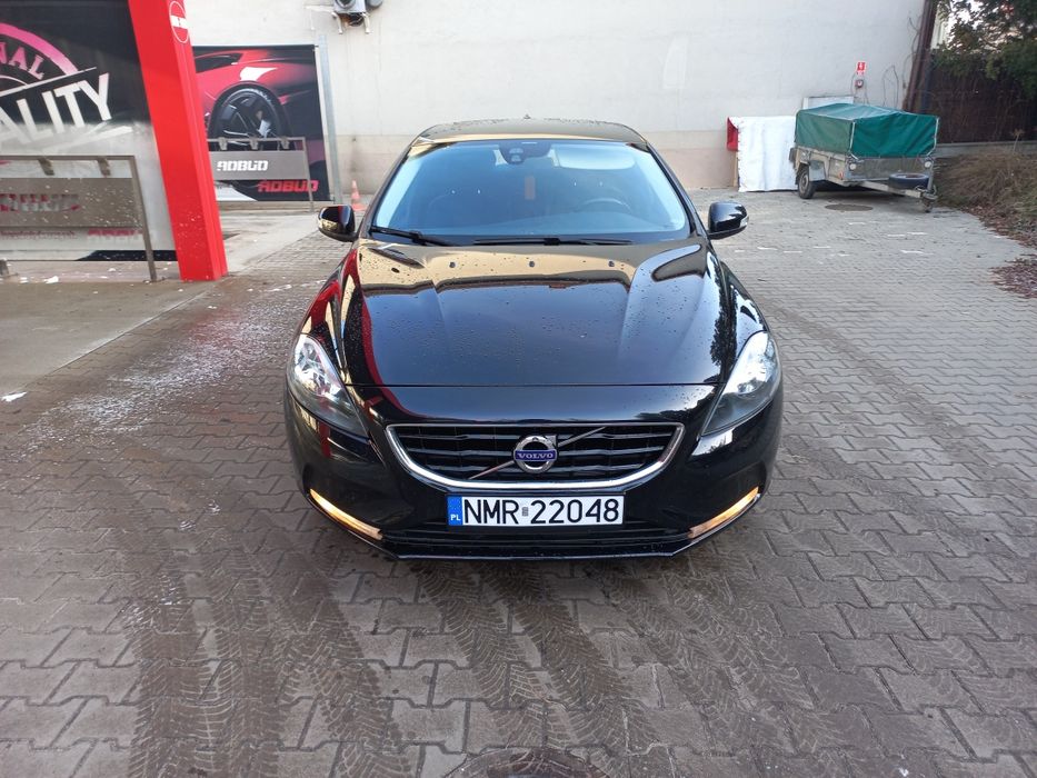 Volvo v40 1.6d 2013r