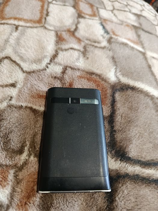 Мобільний телефон LG Optimus L3 E400 Black