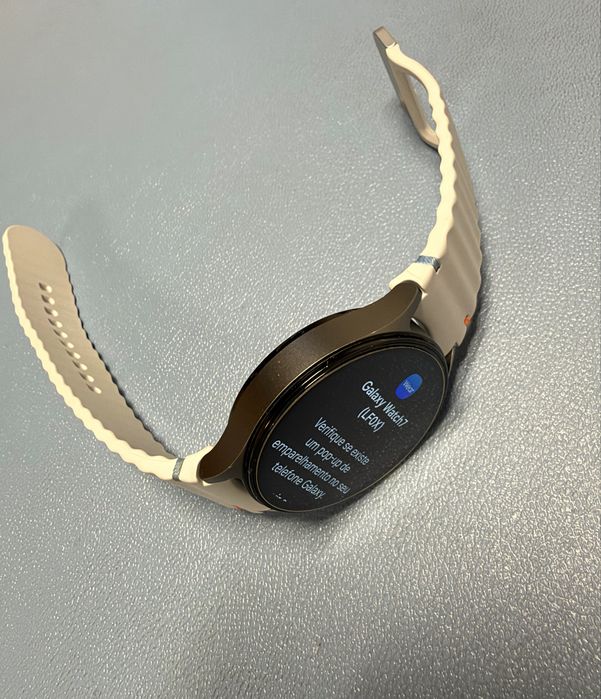 Samsung Galaxy Watch 7 44mm Bluetooth e LTE