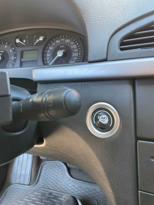 Renault Laguna 2 2007 2.0 ГАЗ/БЕНЗ
