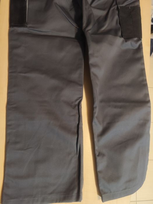Nowe spodnie robocze SARA WORKWEAR L