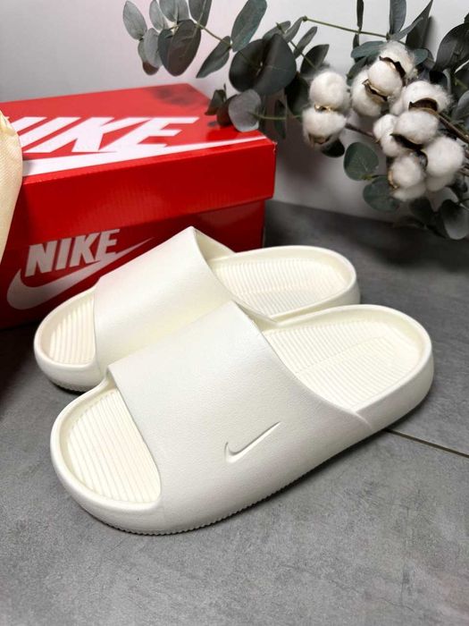 Унисекс шлепанцы Nike Calm Slide шльопанці шлепки найк калм тапочки