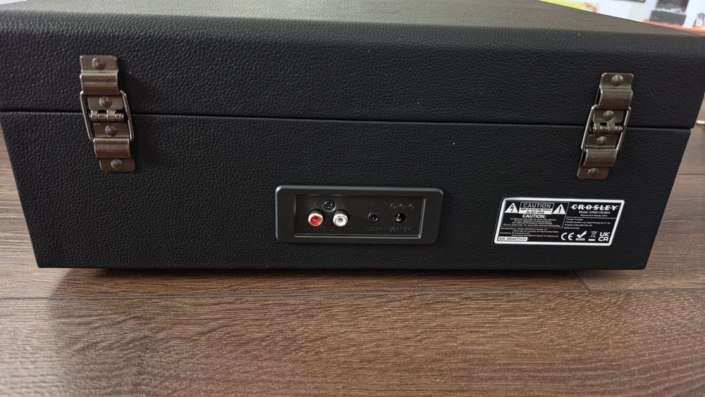 Вініловий програвач Crosley Voyager Black (CR8017B) з Bluetooth, програвач вінілових дисків