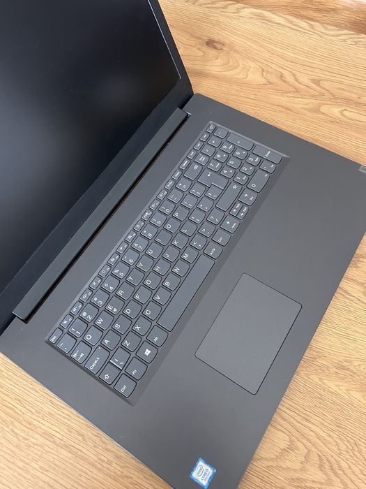 Laptop Lenovo V340-17IWL