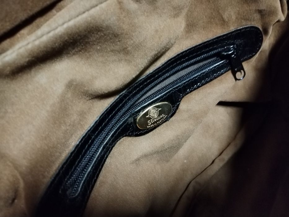 Mala preta da Silemos