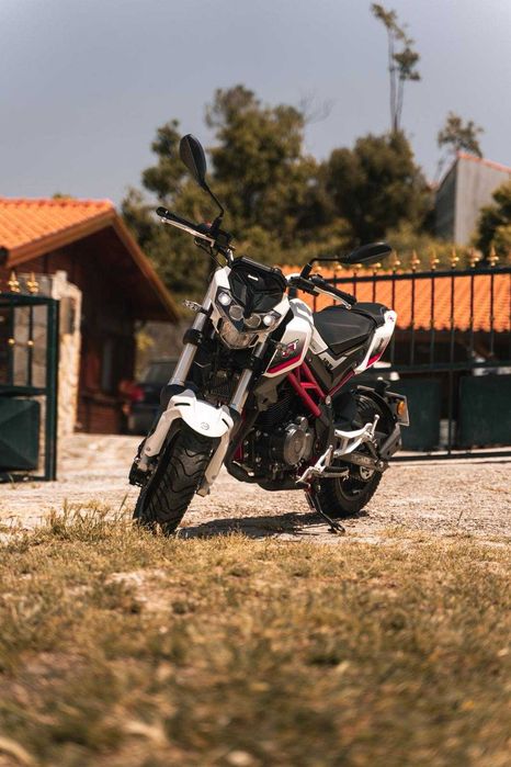 Mota Benelli tnt 125
