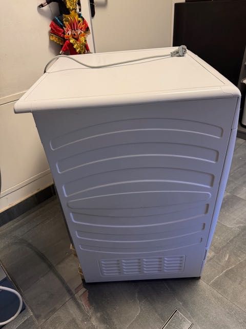 Suszarka Candy CSOEH8A2TE-S