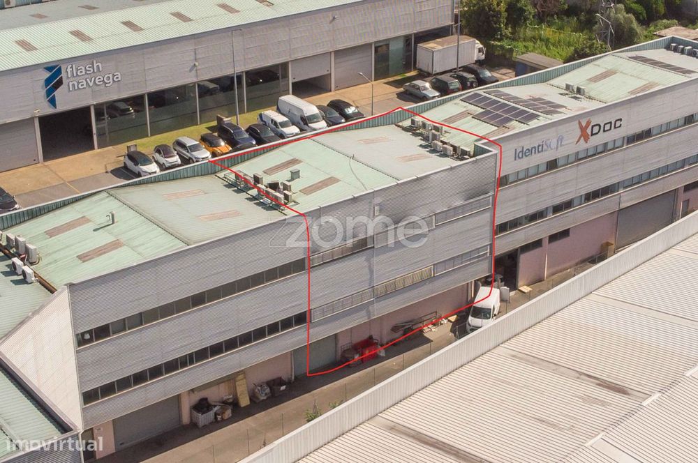 Oportunidade de Investimento | Escritórios/Armazém em Sequeira, Bra...
