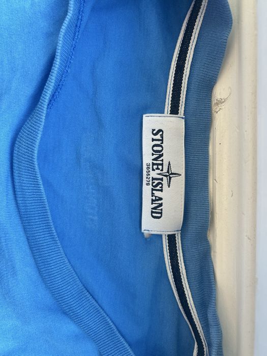 Футболкп stone island