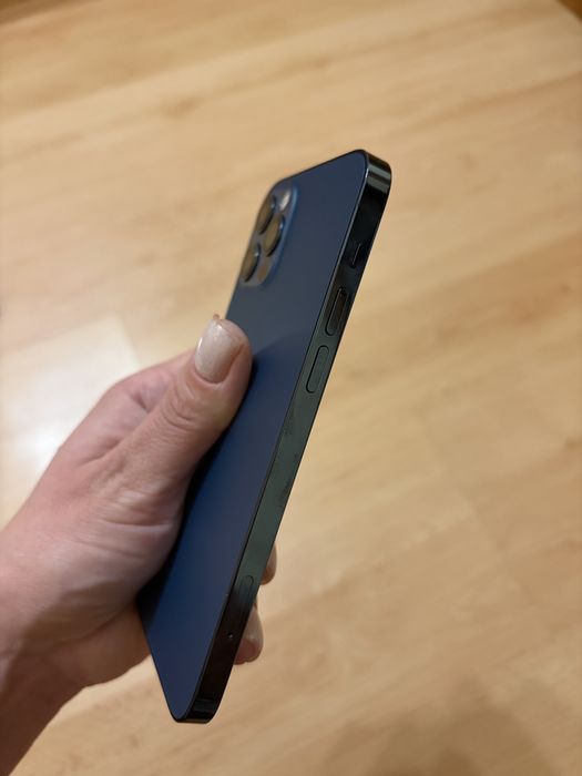 IPHONE 12 Pro на 256 GB