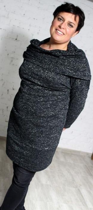 Dzianinowa sukienka ze złotą niteczką r.46/48/50 NEW