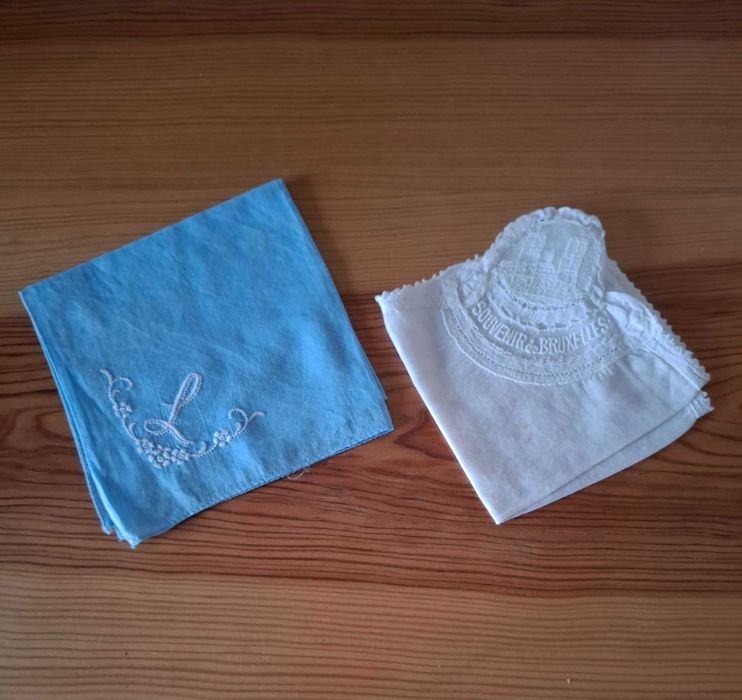 Lenços de Cambraia Bordados