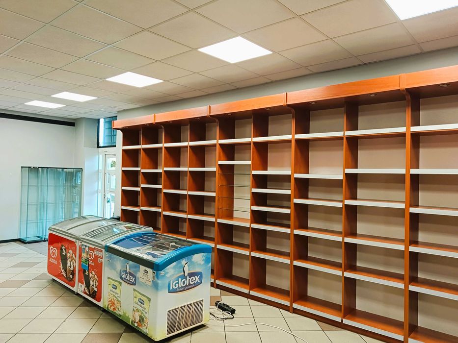 Lokal użytkowy 139 m2 na wynajem Gdynia-Karwiny, świetna lokalizacja!