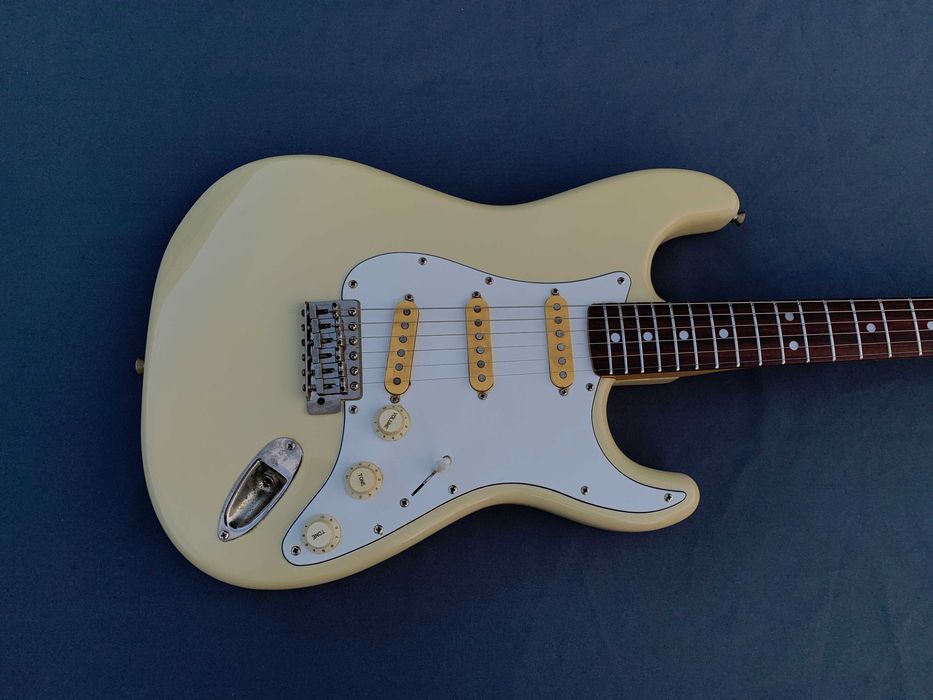 fender stratocaster japan - Электрогитары на OLX.ua