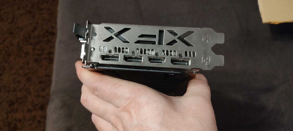 Karta graficzna XFX SWFT RX 6700XT 12GB