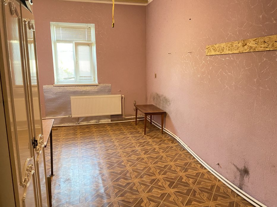 Продаж будинку с Шкарівка