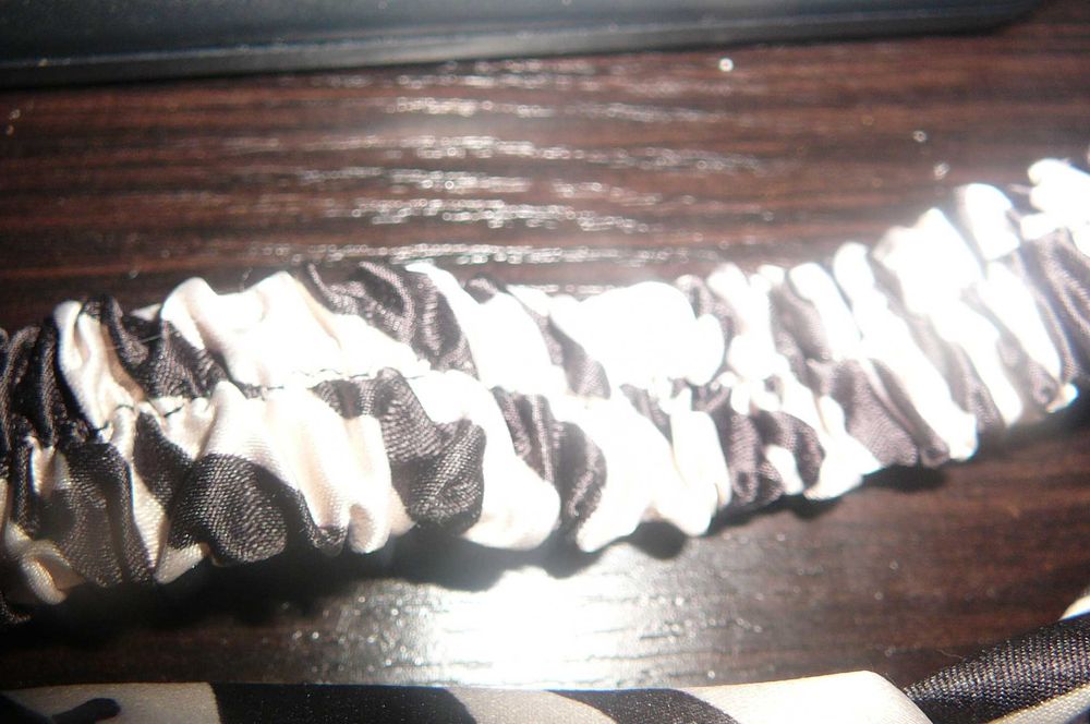 Nowa opaska do włosów 2 szt  + gratis pojemnik mydło