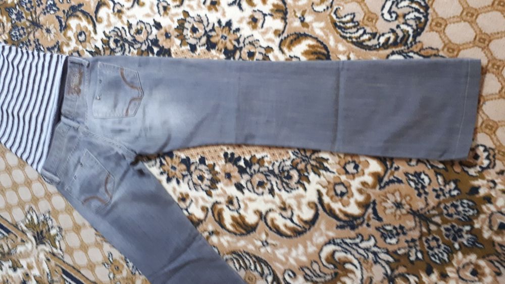calças CLJ JEANS e top