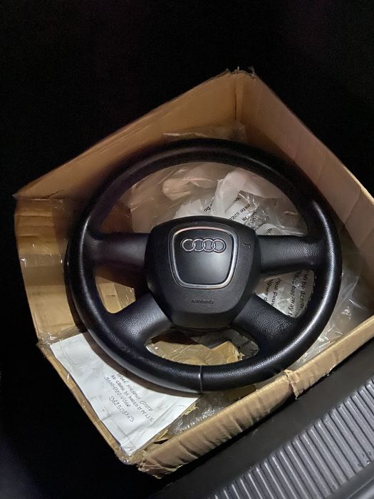 Volante Audi com airbag