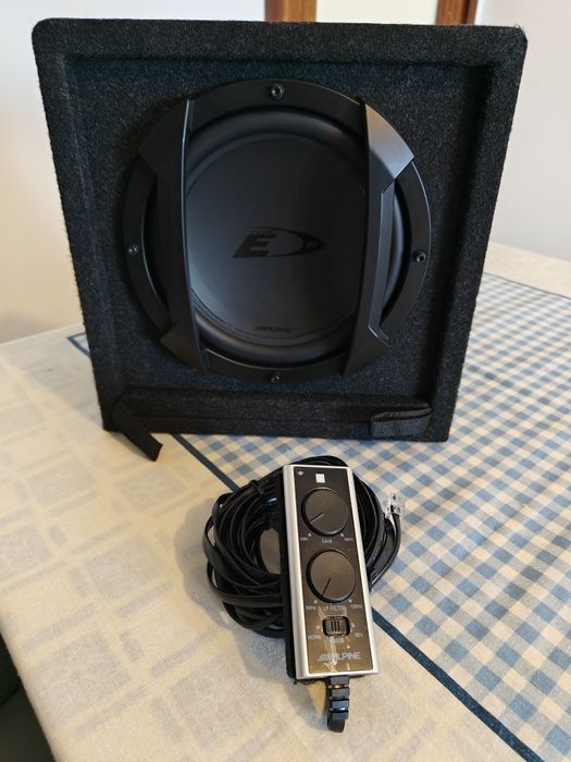 Subwoofer Alpine SWE-815