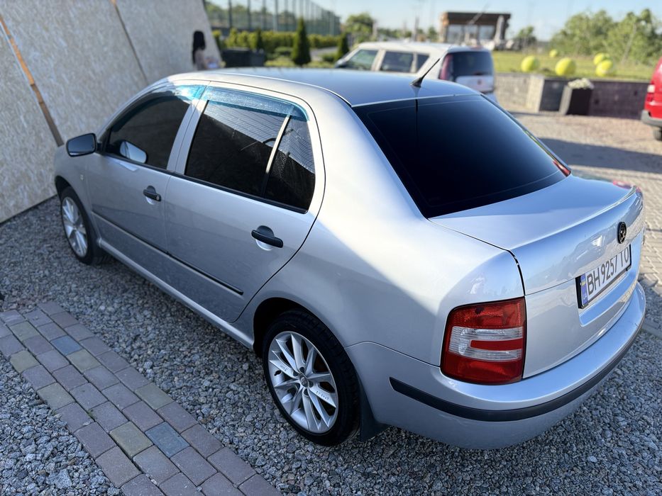 Skoda Fabia 1.2 бензин