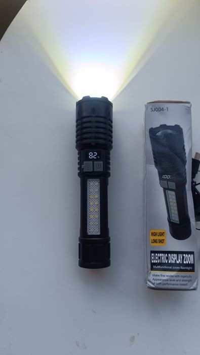 Lanterna USB com indicador de bateria e multicor nova na caixa64584977080963122