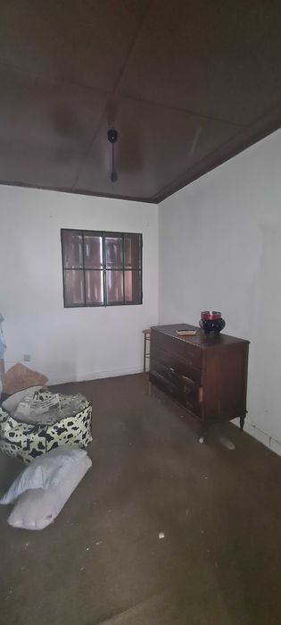 Moradia M3 com Terreno-VENDA JUDICIAL