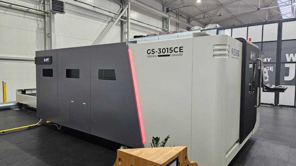 Laser światłowodowy JETSYSTEM LASER JSL3015CE