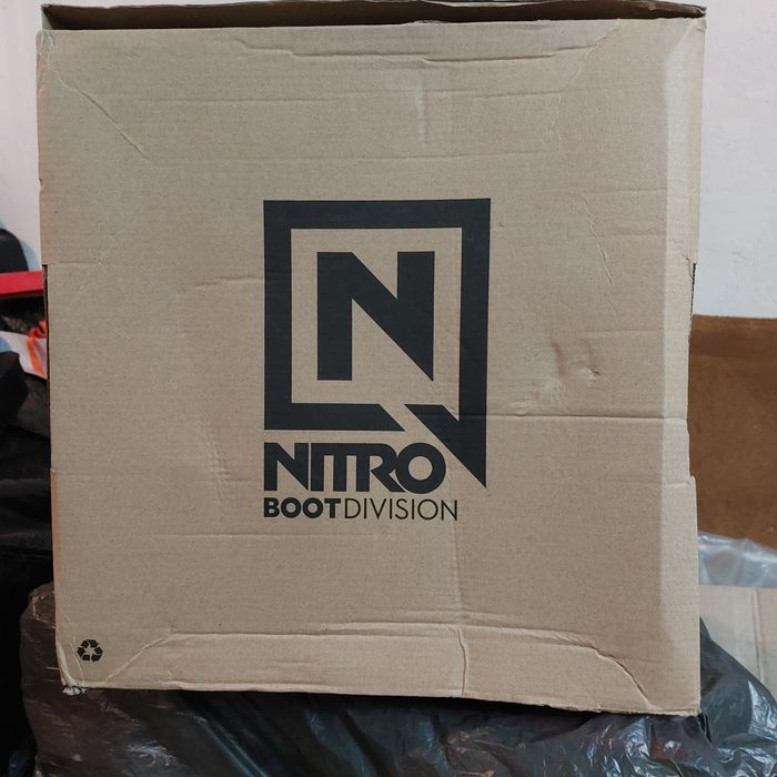 Жіночі Черевики Nitro Nitro FLORA TLS 
 
Головна
Каталог
Сноуб