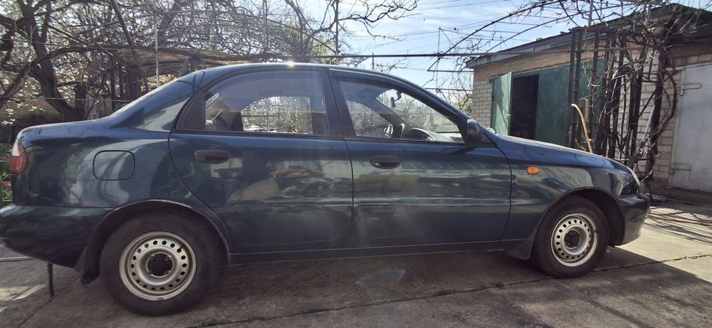 Продам Деу сенс була в одних руках