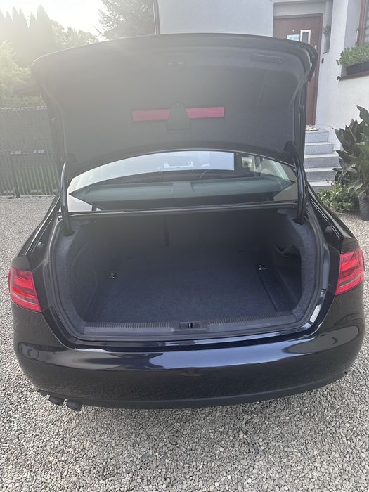 Audi A4 B8 limousine