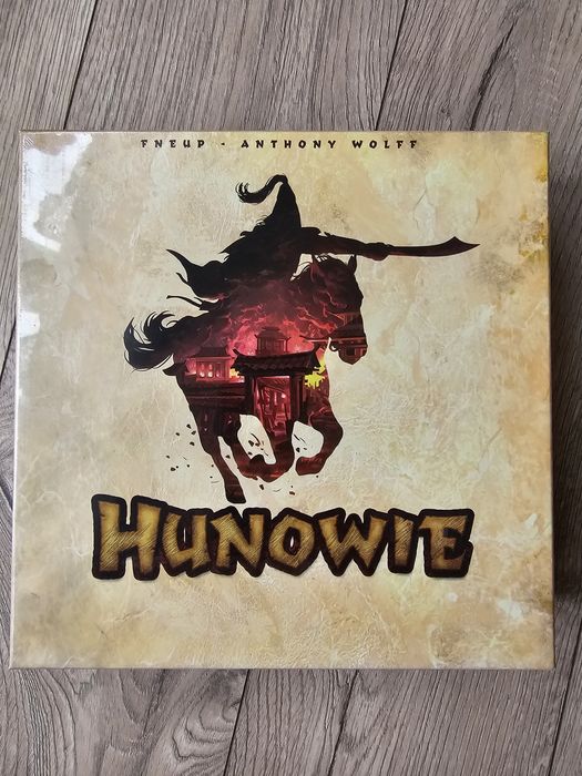 Gra Hunowie nowa zafoliowana