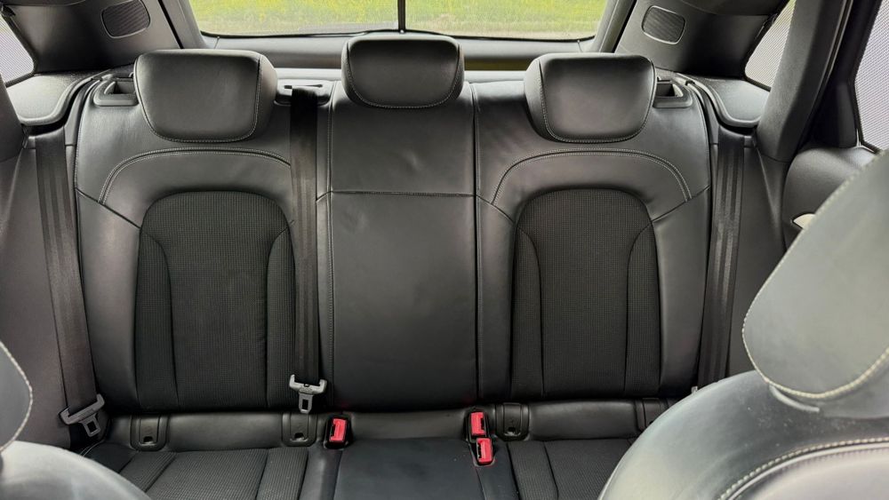 Audi Q3  2.0 TDI quattro S-line