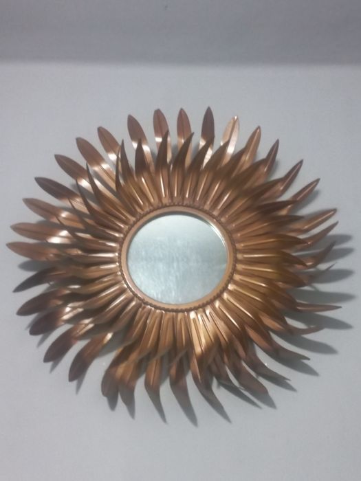 Espelho em forma Sol