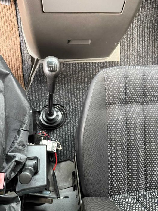 Mercedes 815d Vario - 2006 - 100.000km - Ar condicionado - Cabine dormitório