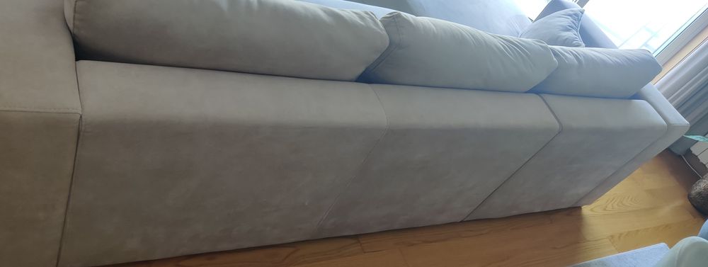 Sofá sala beije com chaise-longue