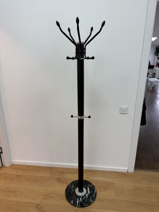 Вішалка для одягу (темне коричневе дерево)