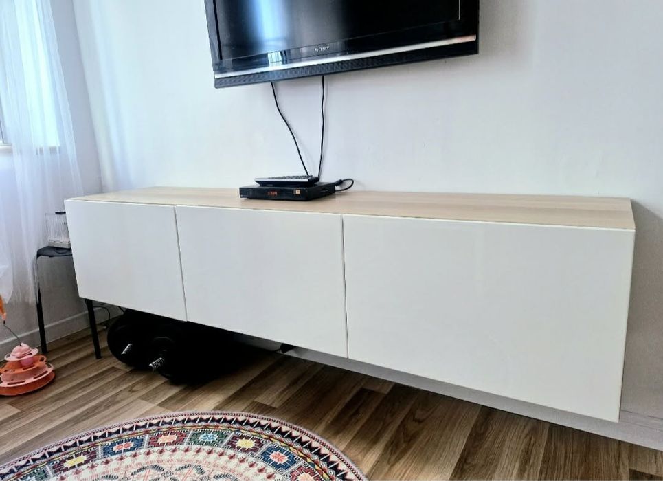 Szafka RTV Besta