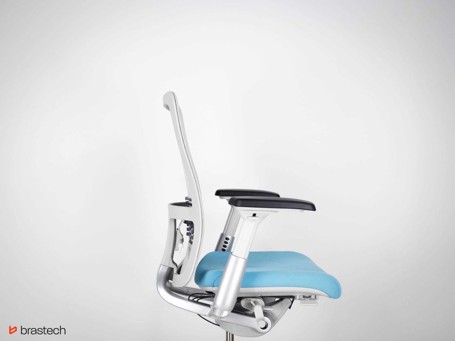 Fotel biurowy Haworth ZODY Poleasingowy