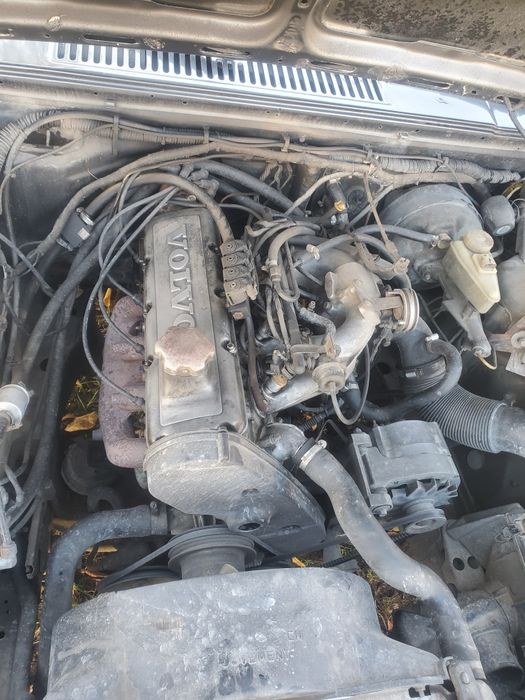 Продам Volvo 740GL