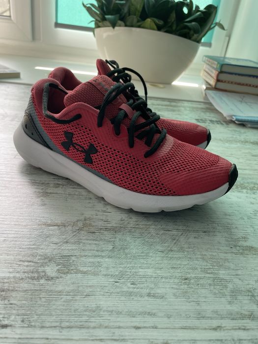 Кросівки Under Armour