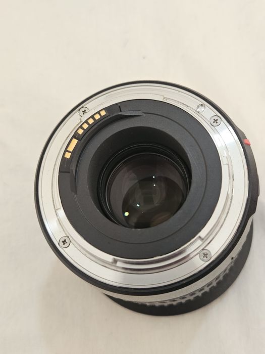 Ультраширококутний Tamron SP 10-24mm f/3.5-4.5 Di II для Canon. Ширік
