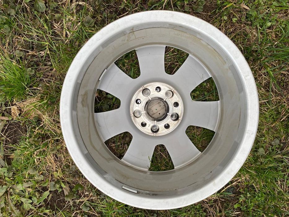 Диски з Audi R16